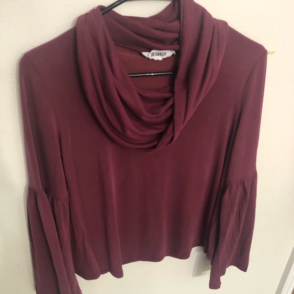 BB Dakota top